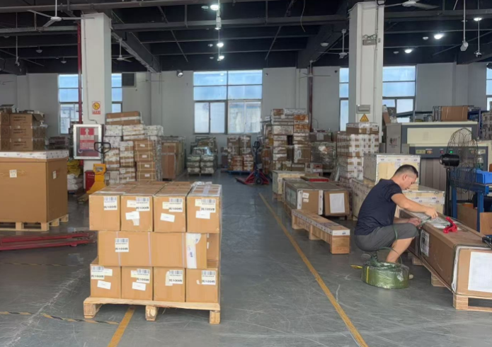 1762339888848322.png 10948.png